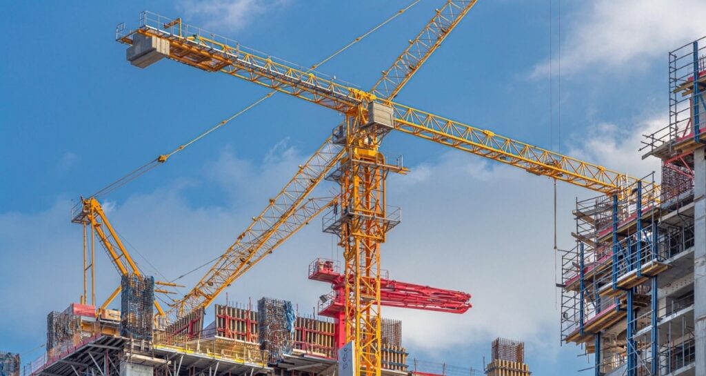 struktur kolom beton bangunan modern tahan gempa